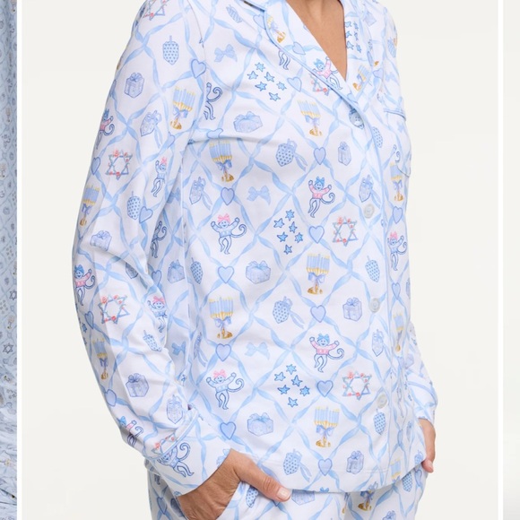 Roller Rabbit Light Blue Patterned Pajama Set - Picture 2 of 3